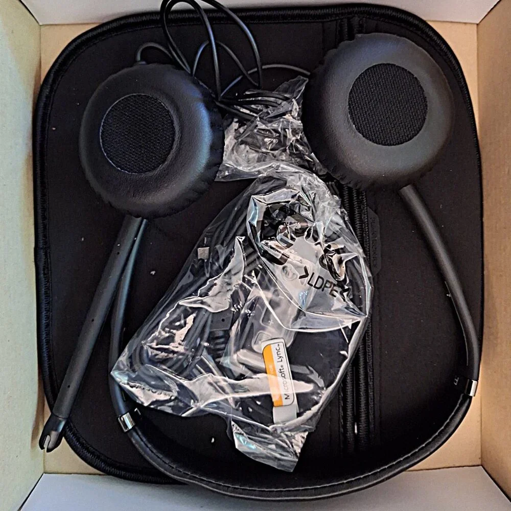 Plantronics Blackwire C420-M Corded Headset Optimized for Microsoft NOB